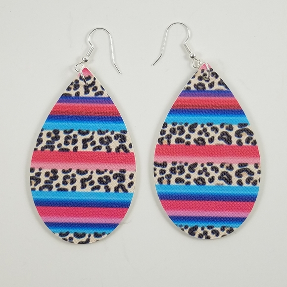 Jewelry - Leopard print Faux Leather Earrings